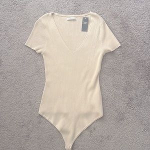 New with Tags Women’s Abercrombie & Fitch body suit